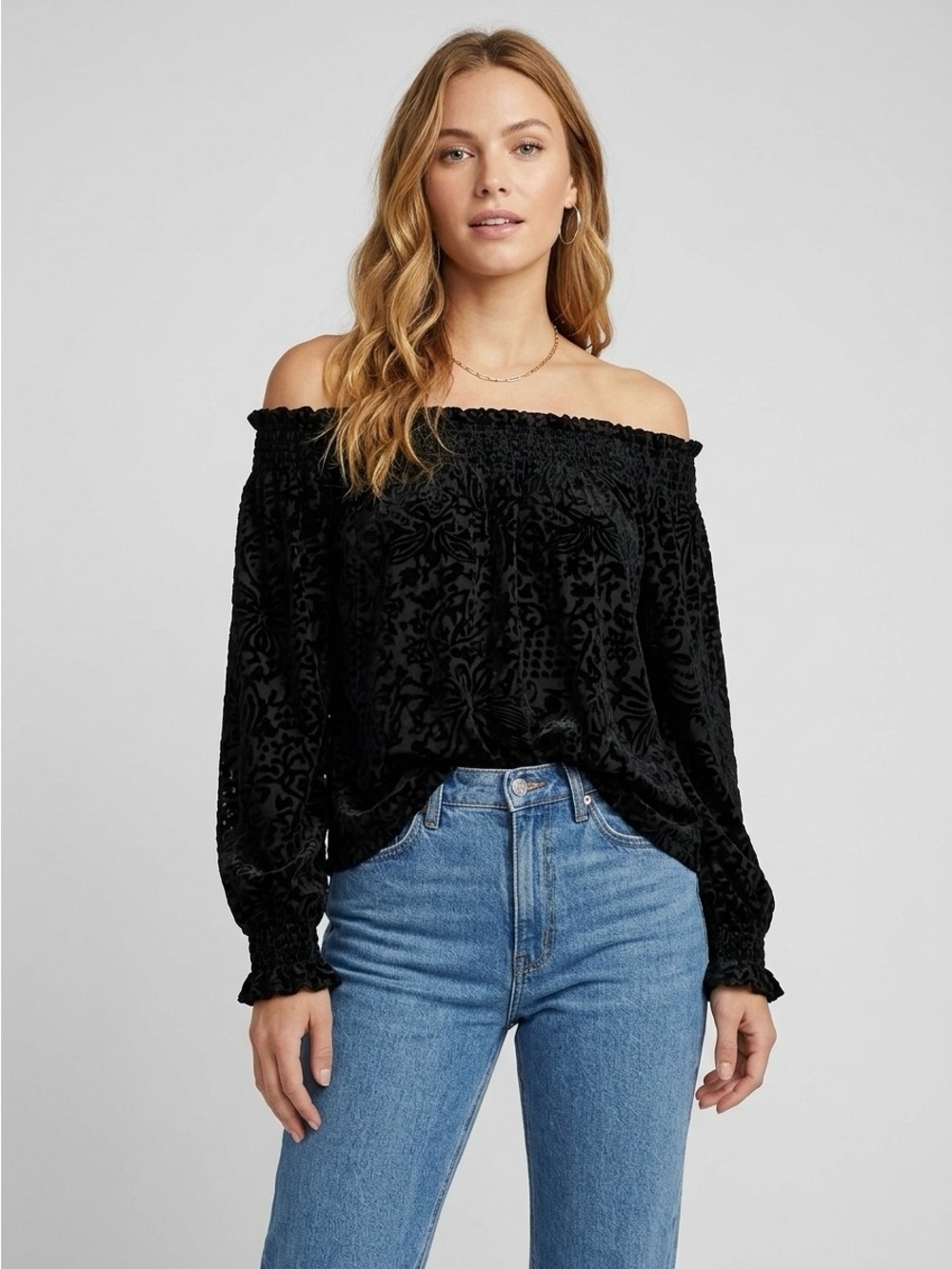 Free People Off-Shoulders A Little Twist Top In Velvet Black Size S